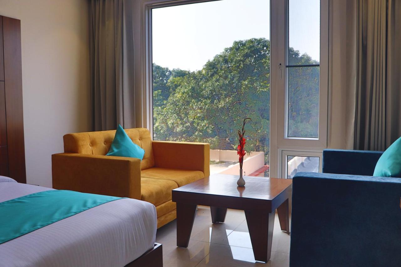 רישיקש Green Hotel - Behind Parmarth Niketan מראה חיצוני תמונה