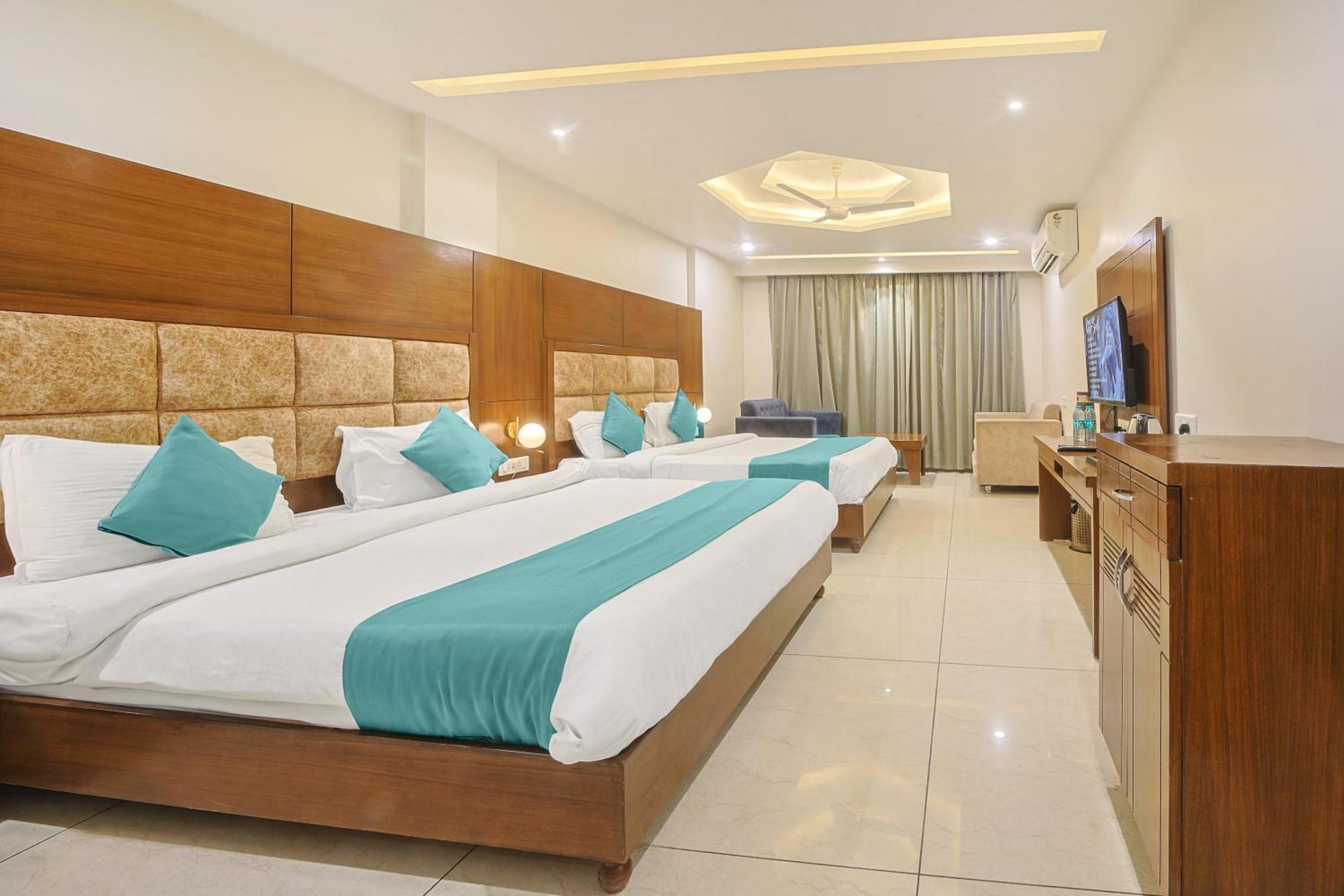 רישיקש Green Hotel - Behind Parmarth Niketan מראה חיצוני תמונה