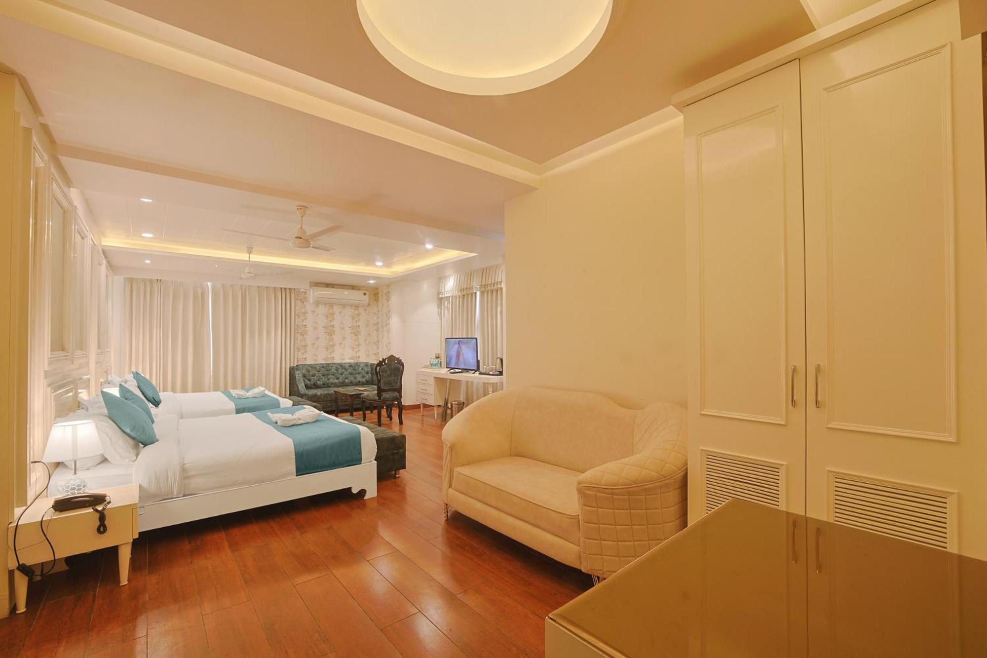 רישיקש Green Hotel - Behind Parmarth Niketan מראה חיצוני תמונה